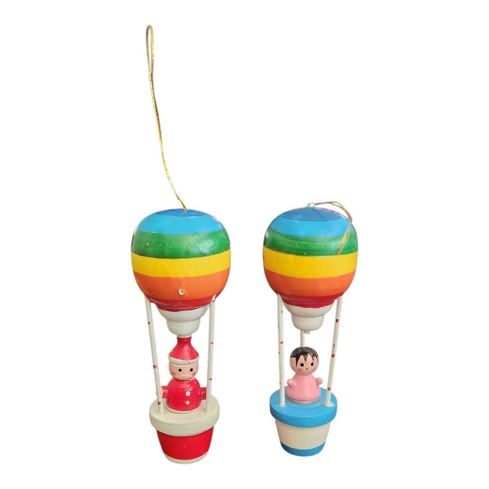 Vintage Santa And Girl In Colorful Hot Air Balloon Wooden‎ Christmas Tree...